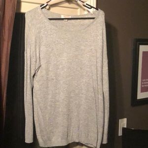 Light knit scoop knock sweater